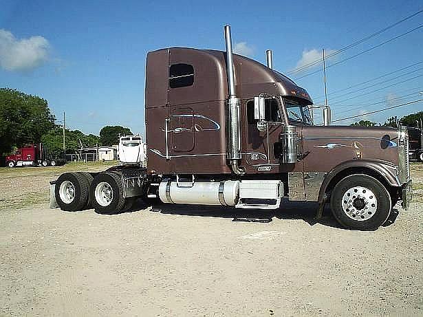 2000 FREIGHTLINER FLD13264T-CLASSIC XL Lake Wales Florida Photo #0086854A