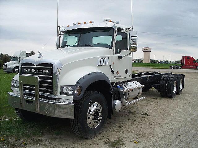 2012 MACK GRANITE GU713 Lasalle Illinois Photo #0086870A