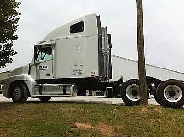 2001 FREIGHTLINER FLC12064ST Laredo Texas Photo #0086970G