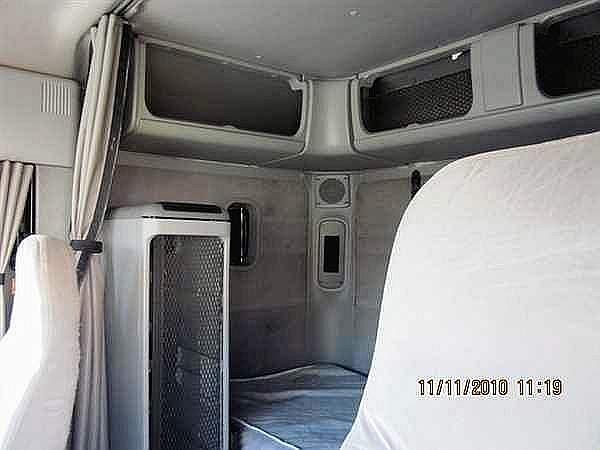 2006 FREIGHTLINER CL12064ST-COLUMBIA 120 Taylor Michigan Photo #0086998E