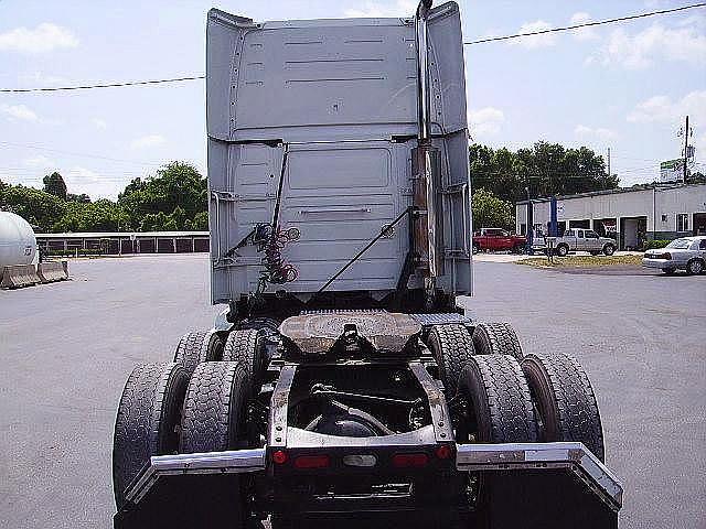 2005 VOLVO VNL64T670 Dade City Florida Photo #0087220A