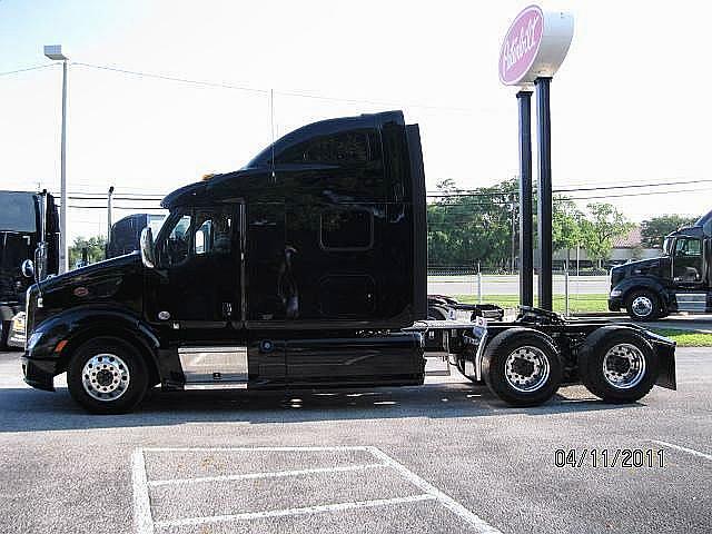 2012 PETERBILT 587 Tampa Florida Photo #0087256G