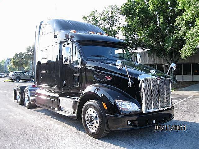 2012 PETERBILT 587 Tampa Florida Photo #0087256G