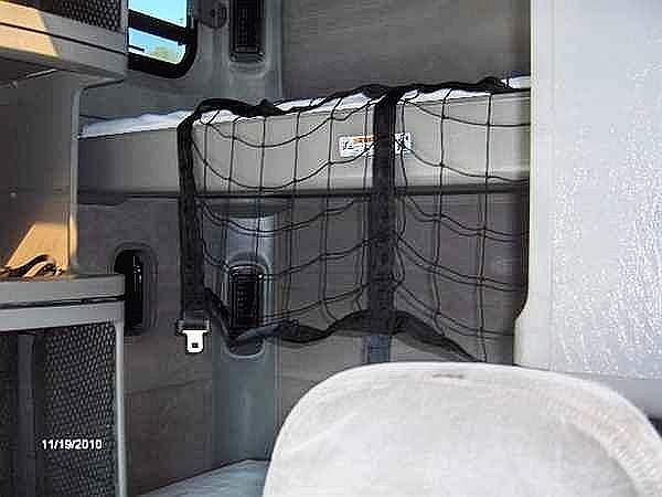 2004 FREIGHTLINER CL12064ST-COLUMBIA 120 Atlanta Georgia Photo #0087316E