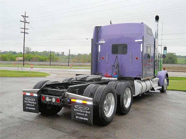 2008 KENWORTH W900L Zeeland Michigan Photo #0087345A