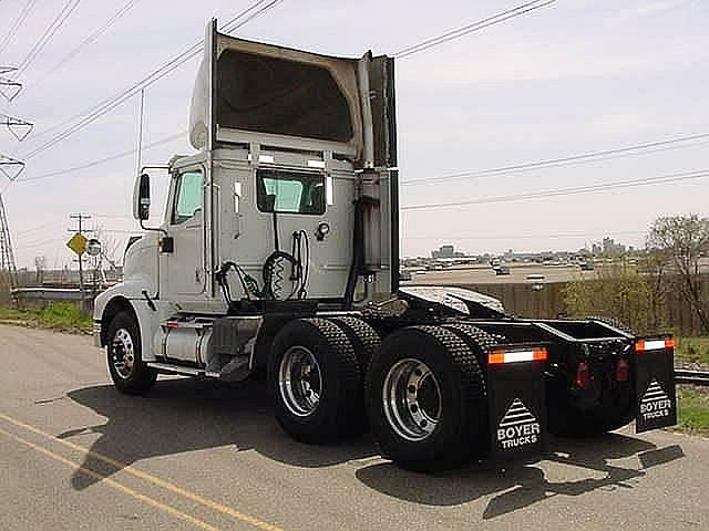 2005 INTERNATIONAL 9400i Minneapolis Minnesota Photo #0087501A