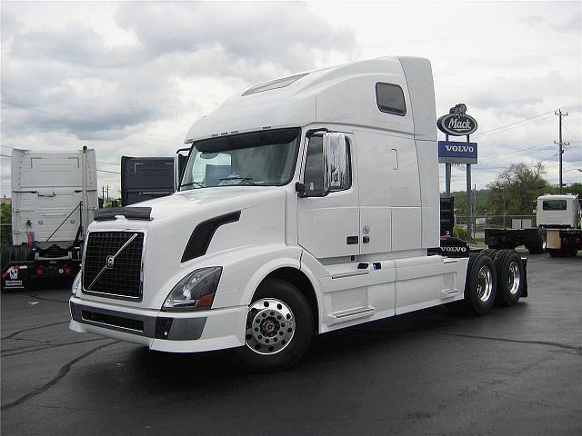 2012 VOLVO VNL64670 Cincinnati Ohio Photo #0087552C