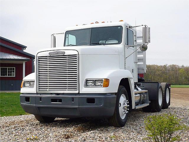 1995 FREIGHTLINER FLD12064 Jones Michigan Photo #0087578A