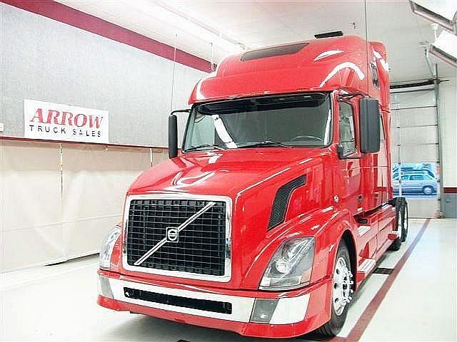 2007 VOLVO VNL64T780 Minneapolis Minnesota Photo #0087591A