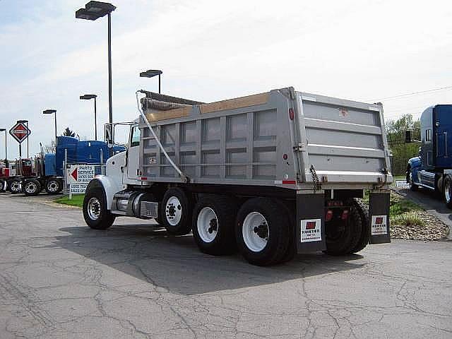 2009 PETERBILT 365 Butler Pennsylvania Photo #0087601A