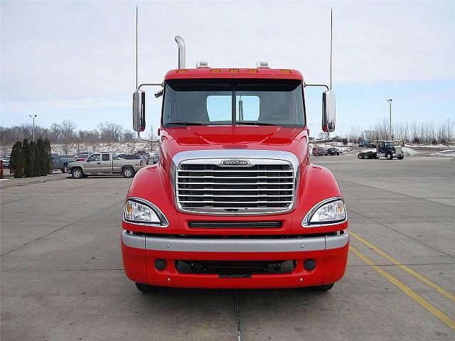 2012 FREIGHTLINER CL12042ST-COLUMBIA 120 Waterloo Iowa Photo #0087678E