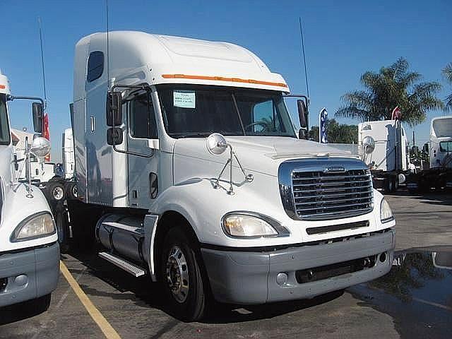 2006 FREIGHTLINER CL12064ST-COLUMBIA 120 San Diego California Photo #0087688A