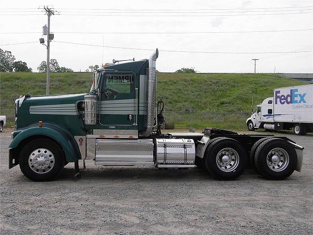 2009 KENWORTH W900L North Little Rock Arkansas Photo #0087720C