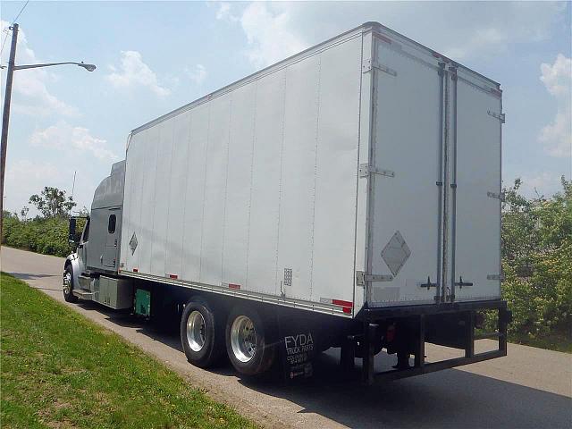 2006 FREIGHTLINER BUSINESS CLASS M2 106 Cincinnati Ohio Photo #0087780A