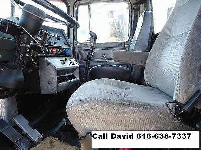 1998 MACK RD690SX HOLLAND Michigan Photo #0087890A