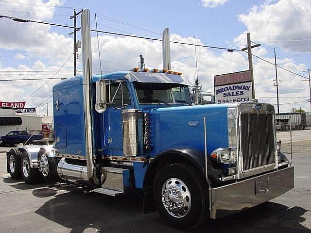 2005 PETERBILT 379EXHD Spokane Washington Photo #0088014H