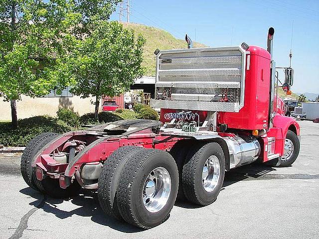 2004 PETERBILT 386 Sylmar California Photo #0088083A