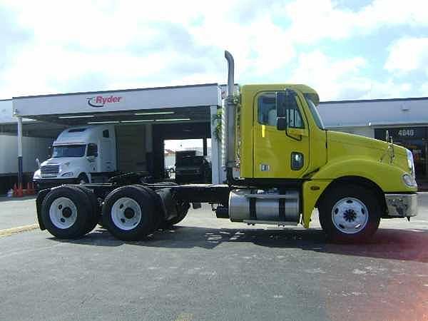 2006 FREIGHTLINER CL12064ST-COLUMBIA 120 Tampa Florida Photo #0088153A