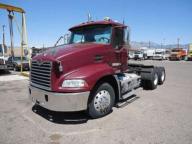 2004 MACK VISION CX613 Amarillo Texas Photo #0088221A