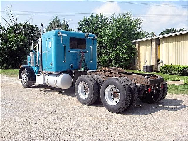 2002 PETERBILT 379 Olive Branch Mississippi Photo #0088251I