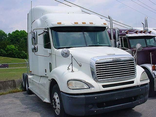 2004 FREIGHTLINER CL12064ST-COLUMBIA 120 Knoxville Tennessee Photo #0088272G