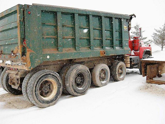 1989 MACK DM690S Mondovi Wisconsin Photo #0088327A