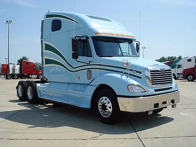 2005 FREIGHTLINER CL12064ST-COLUMBIA 120 Foristell Missouri Photo #0088331A