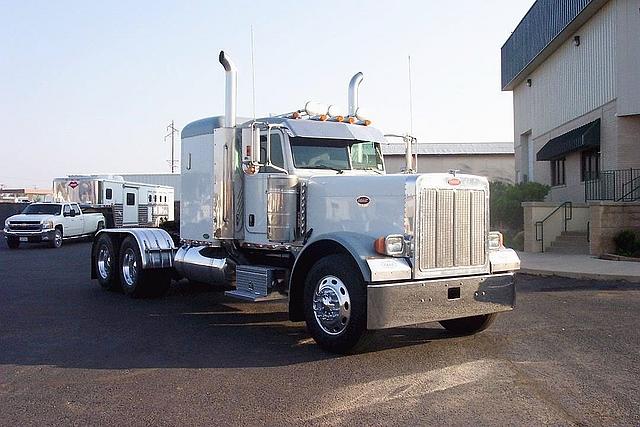 2006 PETERBILT 379 Lubbock Texas Photo #0088335C