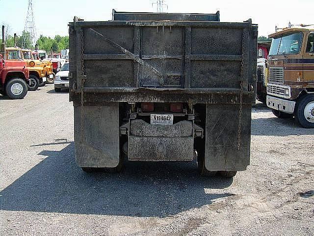 1982 FORD L8000 Canton Ohio Photo #0088442A