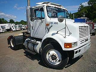 1999 INTERNATIONAL 8100 Sparrow Bush New York Photo #0088723A