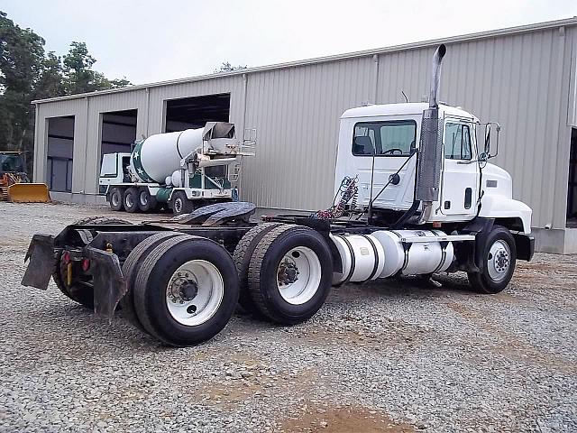 1995 MACK CH613 Bardstown Kentucky Photo #0088736A