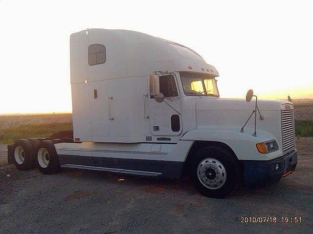 1996 FREIGHTLINER FLC12064ST Santa Barbara California Photo #0088900A