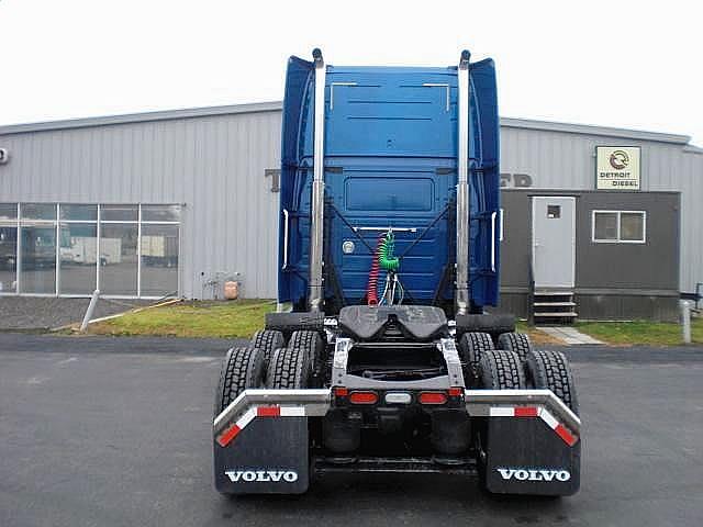 2011 VOLVO VNL64T670 Wilkes Barre Pennsylvania Photo #0089019G