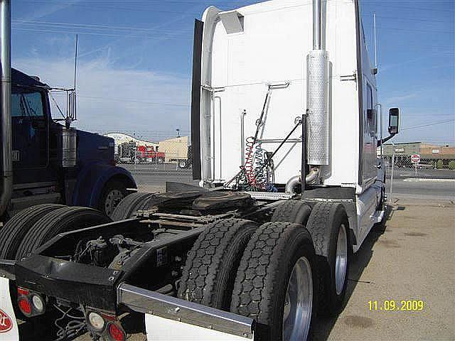 2005 PETERBILT 387 Porterville California Photo #0089021A