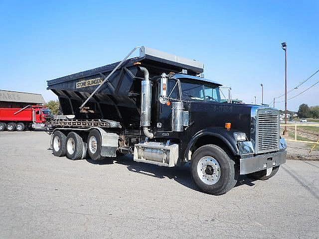 2001 FREIGHTLINER FLD12064T-CLASSIC Chatham Virginia Photo #0089056A