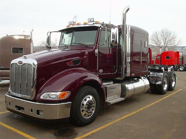 2011 PETERBILT 386 South Saint Paul Minnesota Photo #0089081A