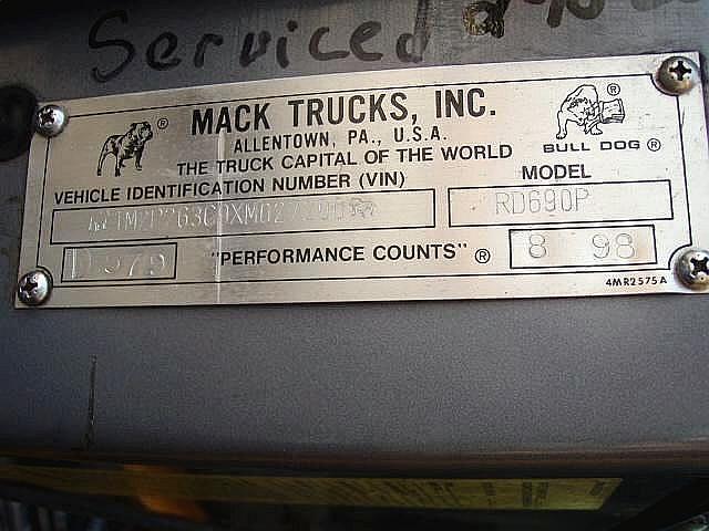 1999 MACK RD690P HOLLAND Michigan Photo #0089133A