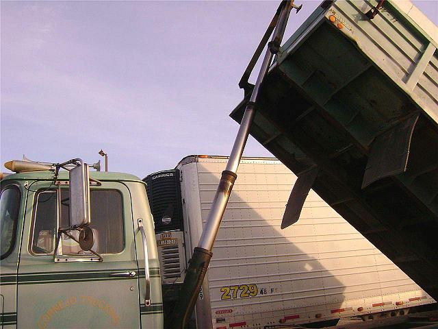 1987 MACK SUPERLINER RW733 Camarillo California Photo #0089281A