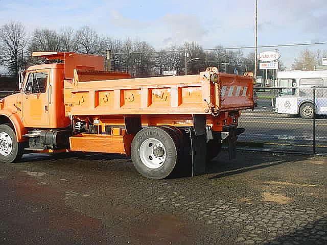 1993 INTERNATIONAL 4900 Portland Oregon Photo #0089367A