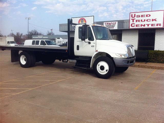 2004 INTERNATIONAL 4300 Tulsa Oklahoma Photo #0089446A