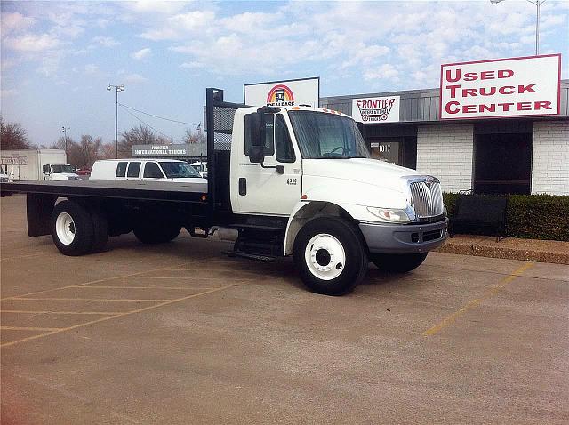 2004 INTERNATIONAL 4300 Tulsa Oklahoma Photo #0089446A