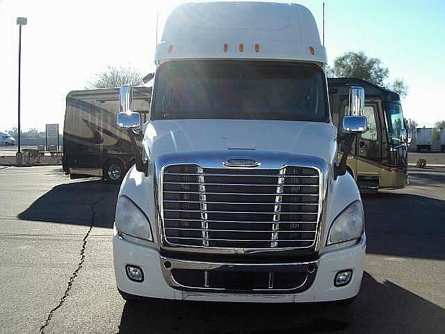 2011 FREIGHTLINER CA12564ST - CASCADIA Tolleson Arizona Photo #0089540F