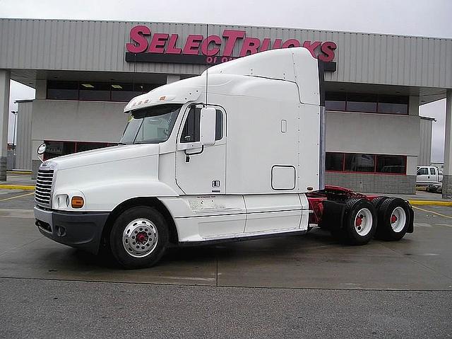 2005 FREIGHTLINER CST12064-CENTURY 120 Council Bluffs Iowa Photo #0089542A