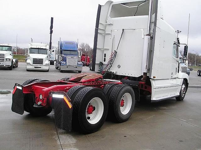 2005 FREIGHTLINER CST12064-CENTURY 120 Council Bluffs Iowa Photo #0089542A