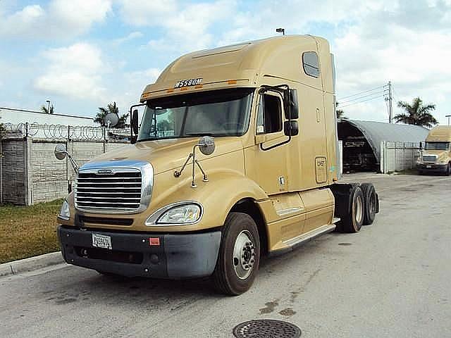 2006 FREIGHTLINER CL12064S - COLUMBIA 120 Miami Florida Photo #0089778A