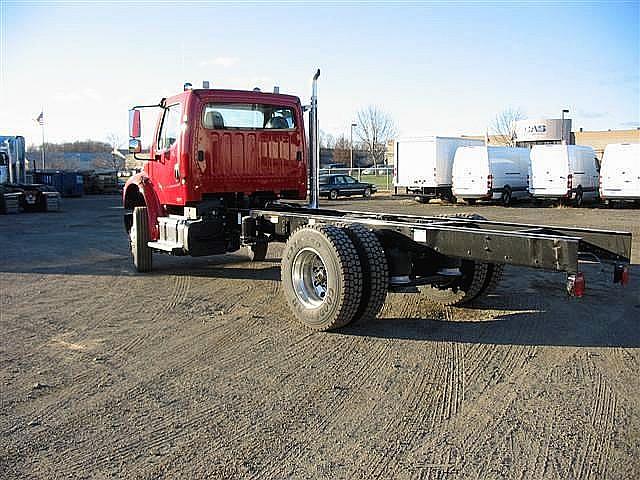 2012 FREIGHTLINER BUSINESS CLASS M2 106 Branford Connecticut Photo #0089817A