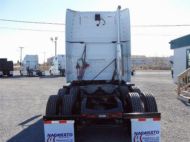 2007 VOLVO VNL64T670 Nashville Tennessee Photo #0089829A