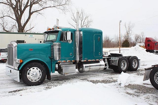 2005 PETERBILT 379EXHD Porter Oklahoma Photo #0089849A