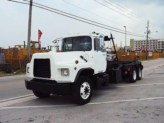 1999 MACK DM690S Miami Florida Photo #0090076A