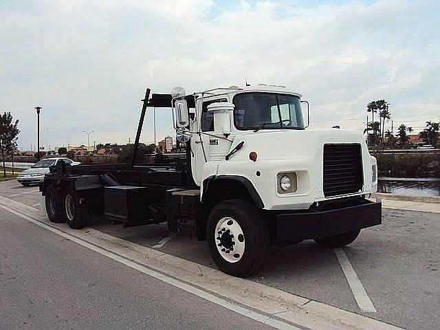 1999 MACK DM690S Miami Florida Photo #0090076A